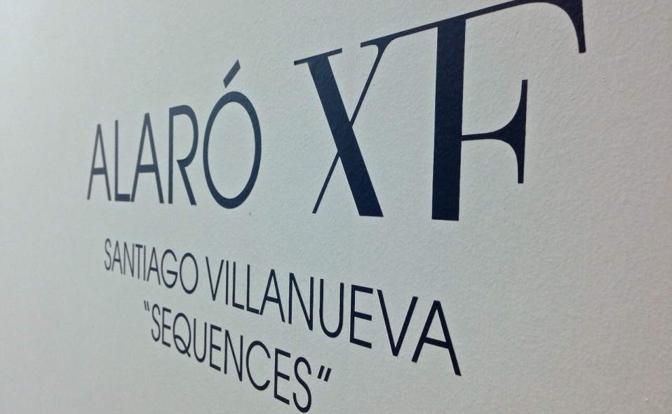 Montaje de la exposición «Sequences» de SANTIAGO VILLANUEVA.