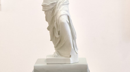 AN OCEAN OF WHITENESS – ELENA BAJO · NICOLÒ BARAGGIOLI · LAWRENCE CARROLL · MARÍA EDWARDS · FRANK GERRITZ · JOSEPH HEER · PEP LLAMBIAS · AVELINO SALA · MATHIJS SIEMENS AN OCEAN OF WHITENESS – ELENA BAJO · NICOLÒ BARAGGIOLI · LAWRENCE CARROLL · MARÍA EDWARDS · FRANK GERRITZ · JOSEPH HEER · PEP LLAMBIAS · AVELINO SALA · MATHIJS SIEMENS